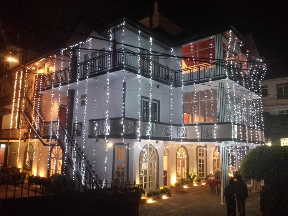 Suriya Guest Hotel Nuwara Eliya Exterior foto