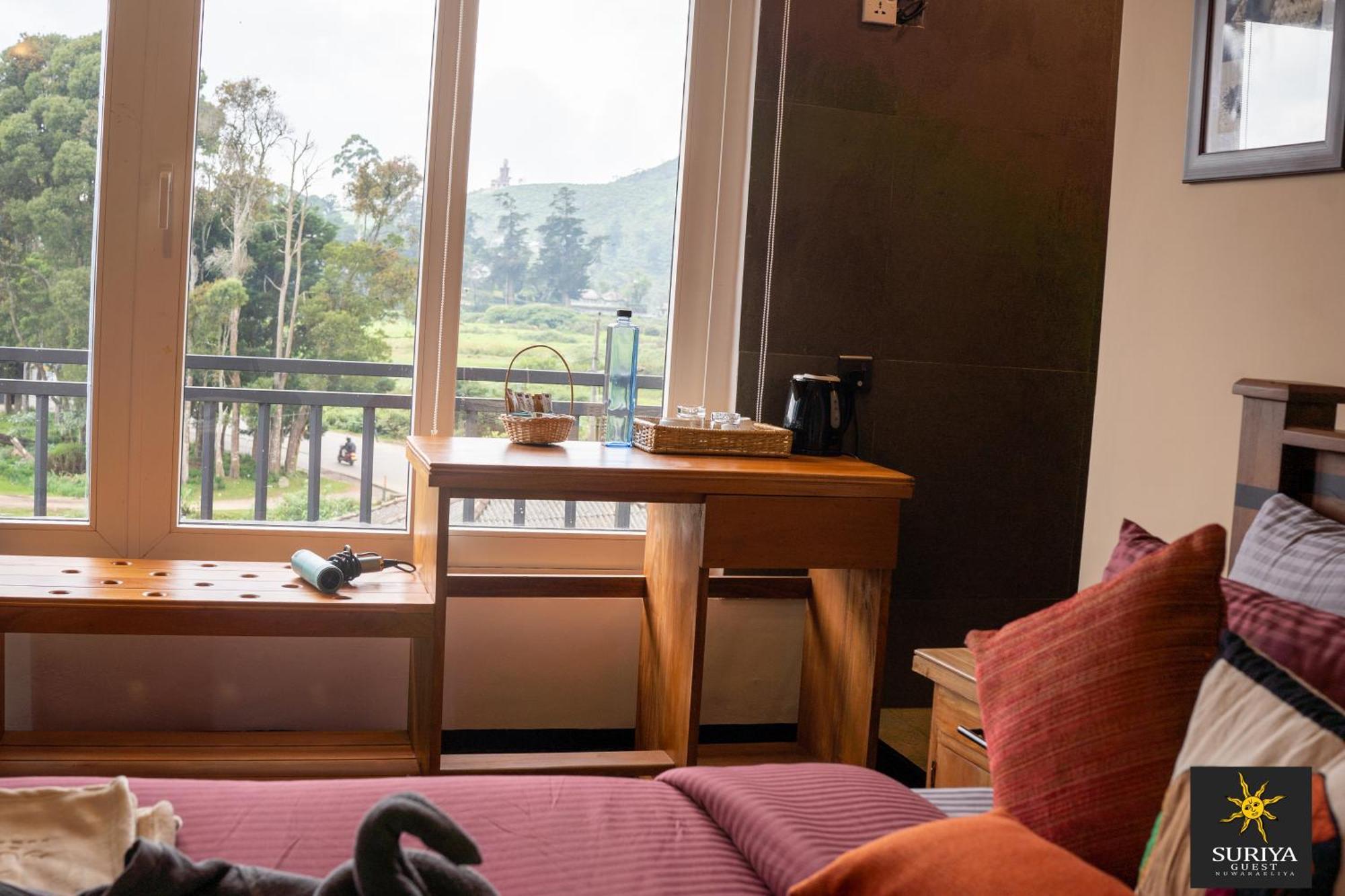 Suriya Guest Hotel Nuwara Eliya Exterior foto